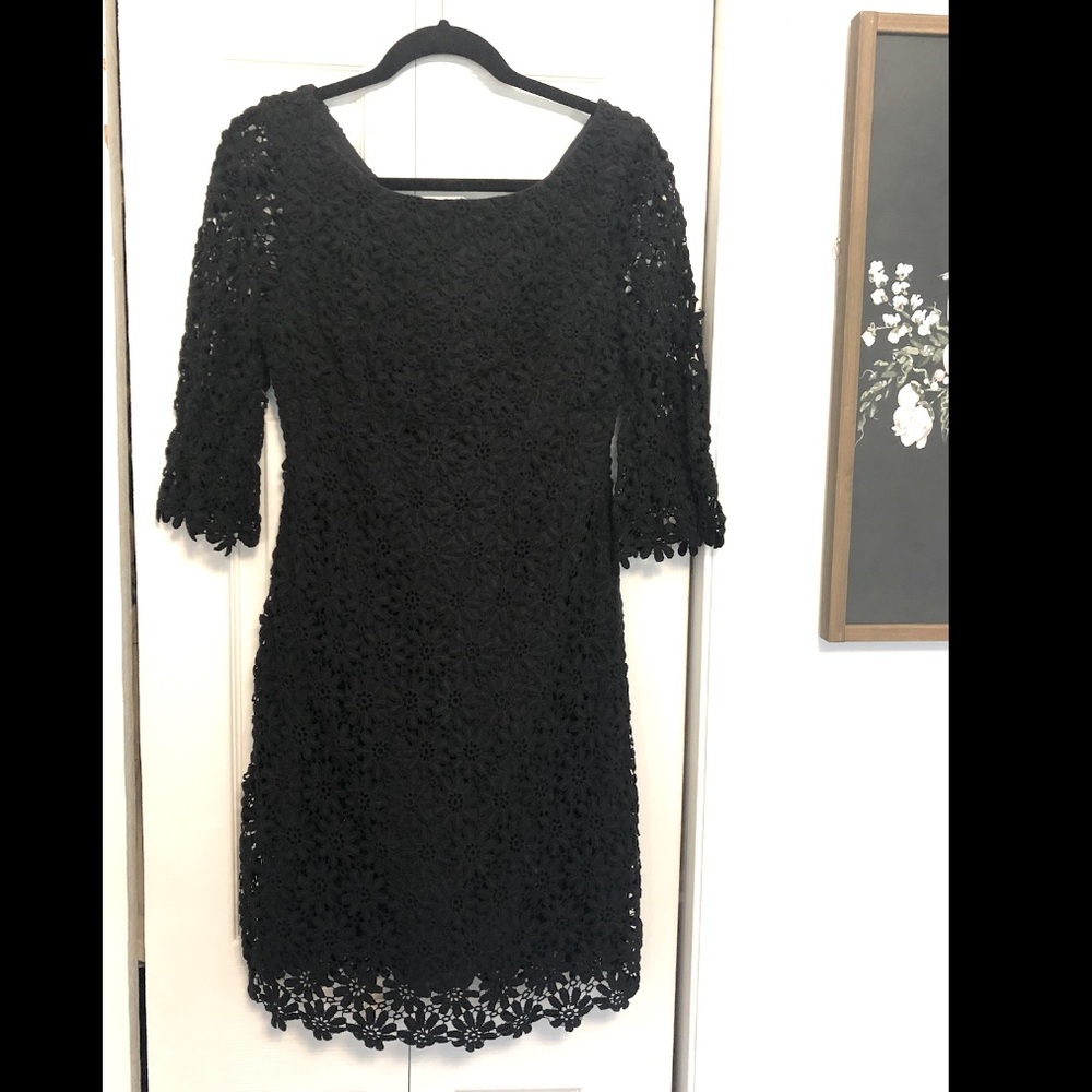 EUC Lilly Pulitzer Black Flower Lace Dress